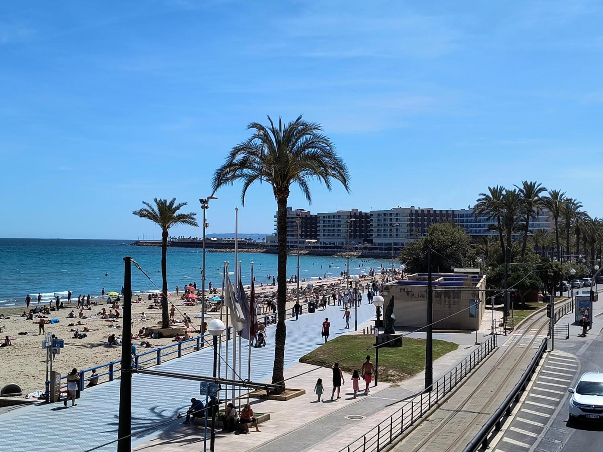 Apartamento Playa Аликанте Екстериор снимка