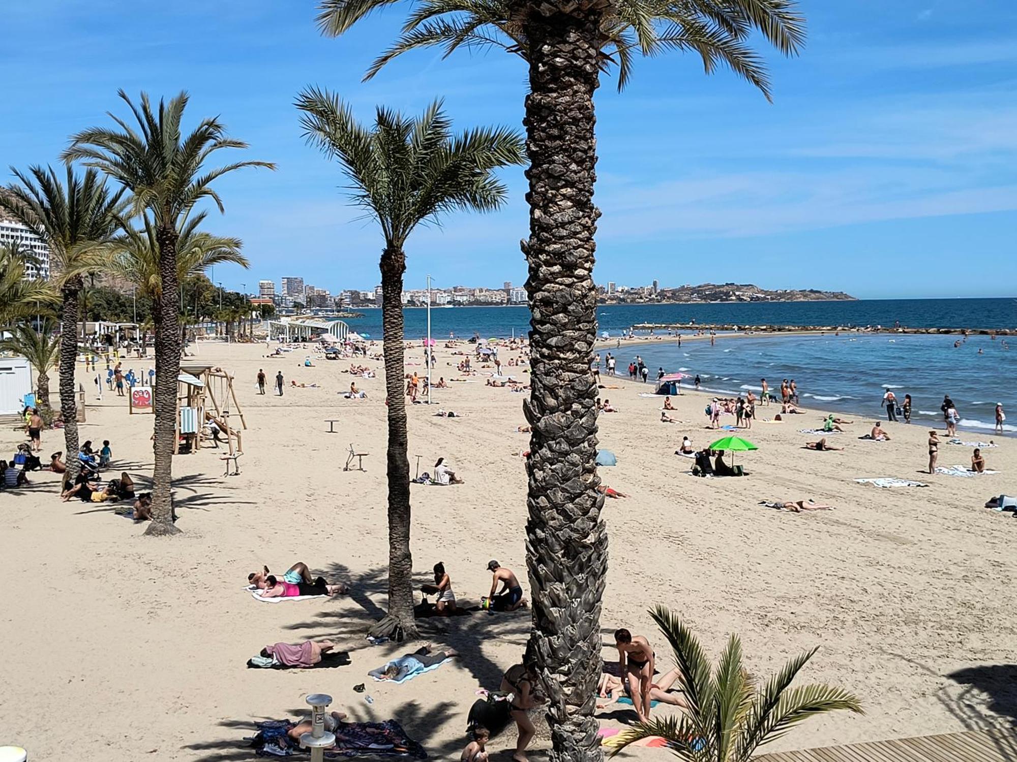 Apartamento Playa Аликанте Екстериор снимка